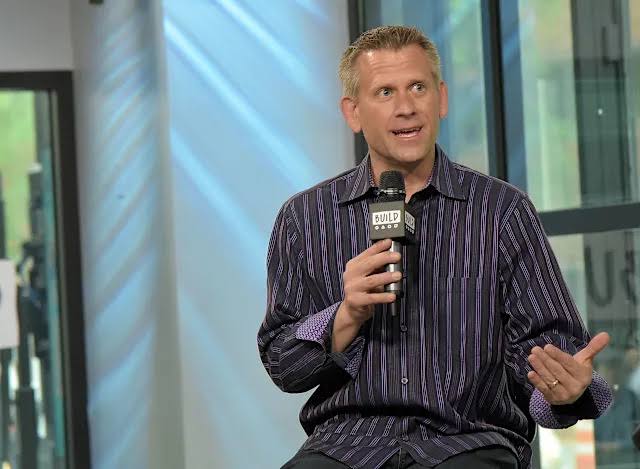 John Brenkus, ESPN’s “Sports Science” Host Dies At 54!