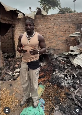 Warning! Verydarkman Shows Gory Visuals Of Burnt Bodies From Benue Attack!