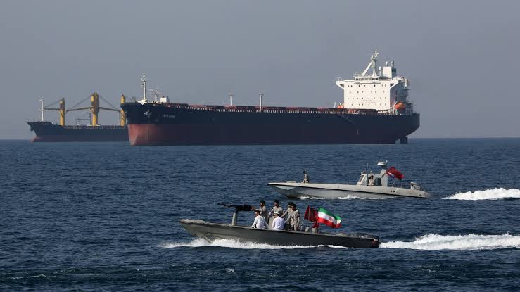 Iran Parliament Vote To Block Main Oil Route, Hormuz Shipping Channel!